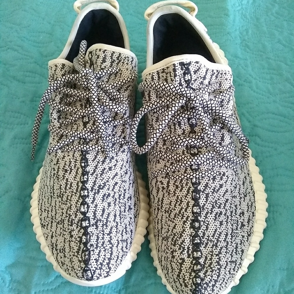 Adidas Yeezy men's sneakers (knock offs)